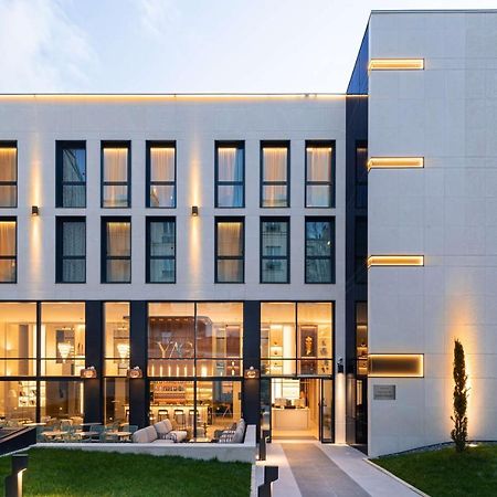 Hotel Yac Paris Clichy, A Member Of Radisson Individuals Exteriör bild