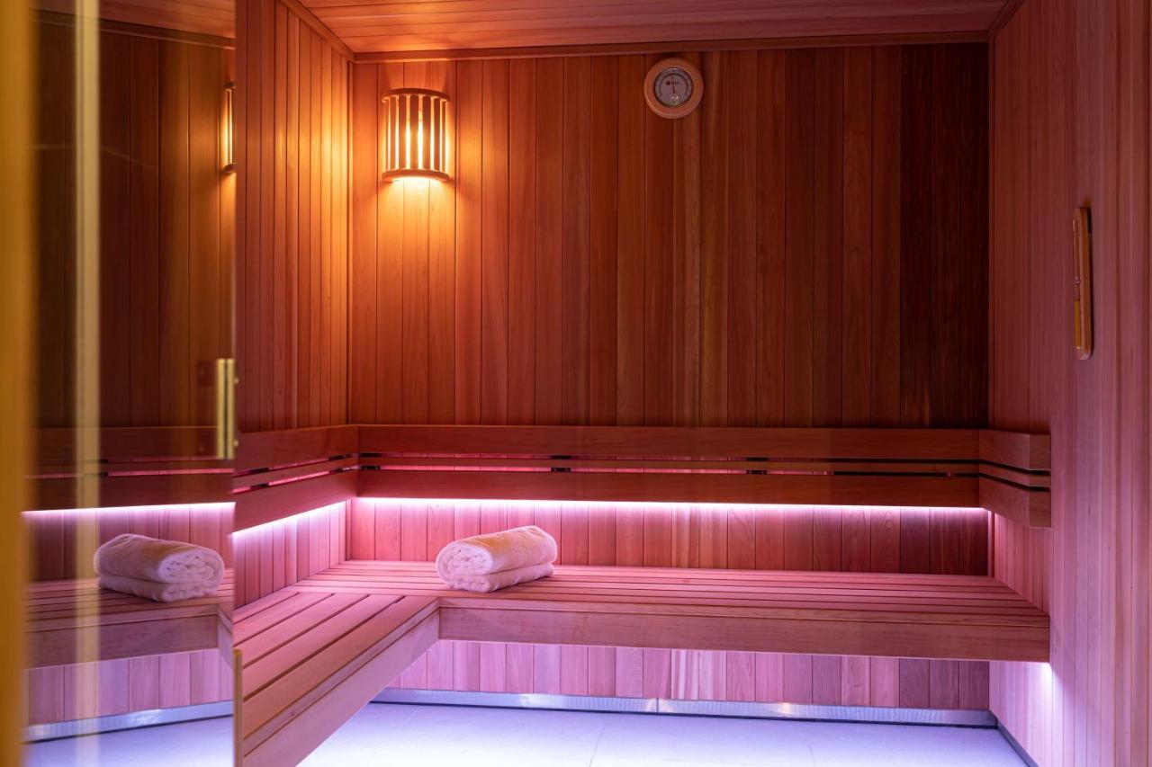 Hotel Yac Paris Clichy, A Member Of Radisson Individuals Exteriör bild