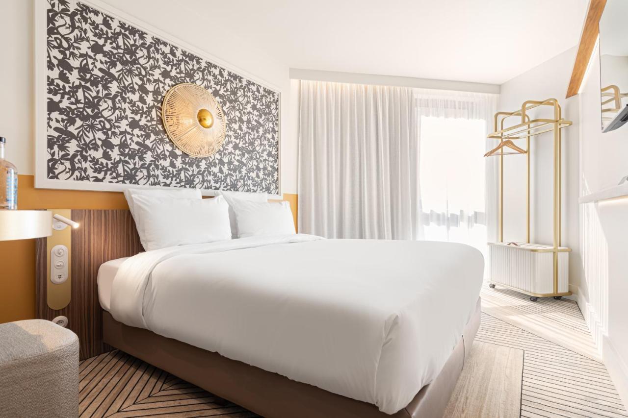 Hotel Yac Paris Clichy, A Member Of Radisson Individuals Exteriör bild